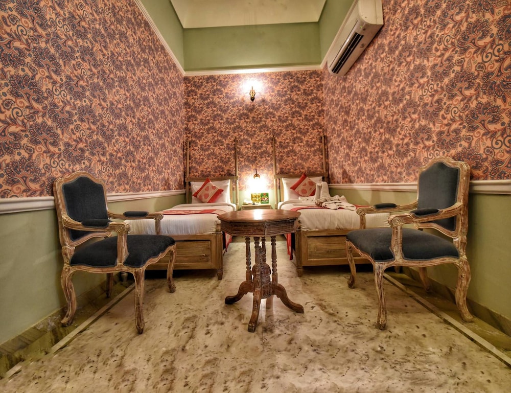 Nirbana Palace-A Heritage Hotel