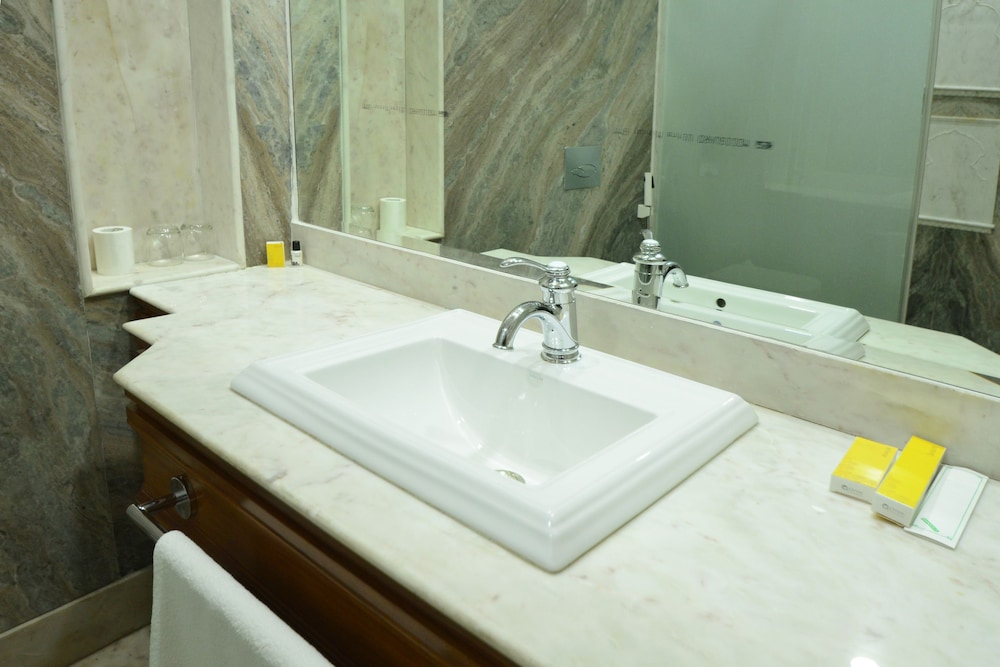 Nirbana Palace-A Heritage Hotel