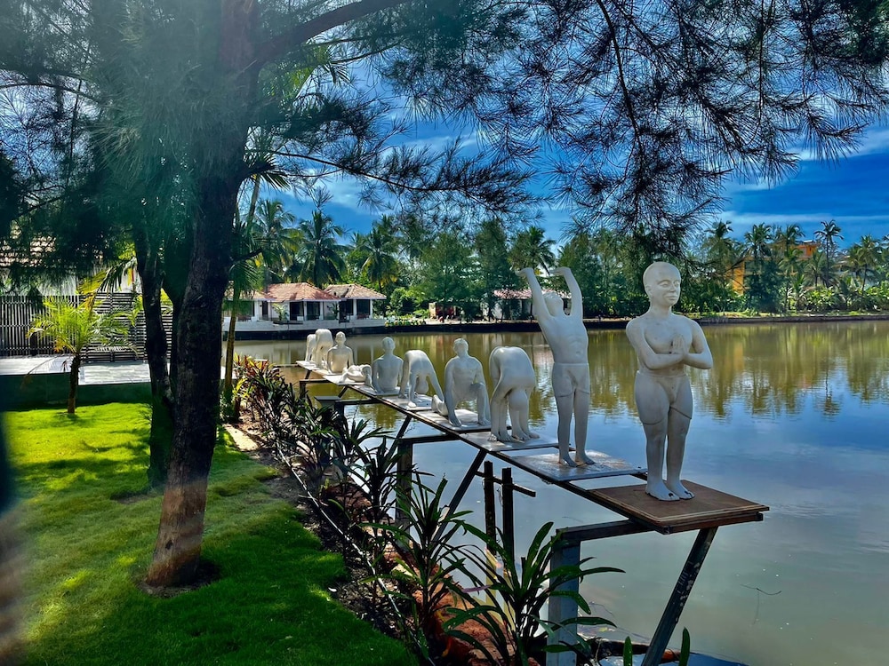 VEDA FIVE WELLNESS RETREAT AND SPA