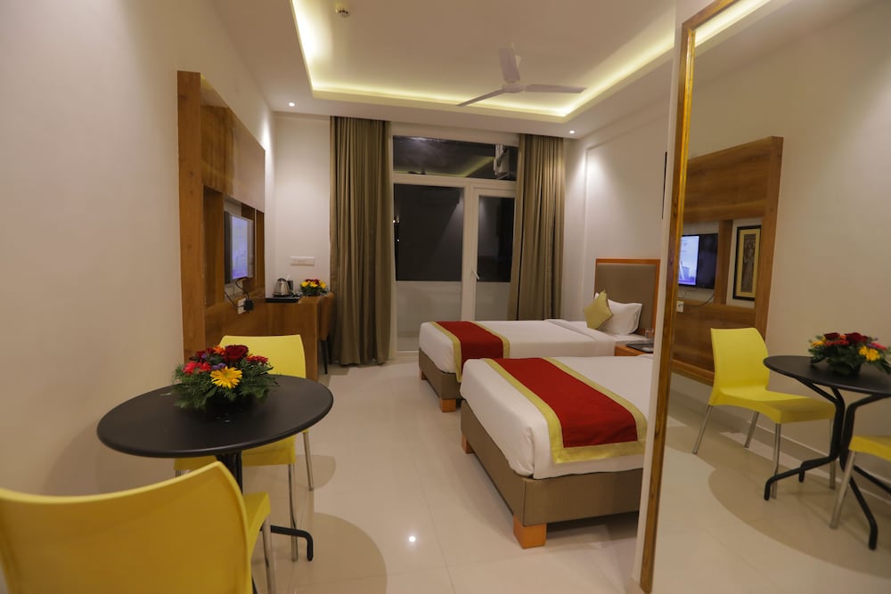 V one Hotel - Ambara Elite