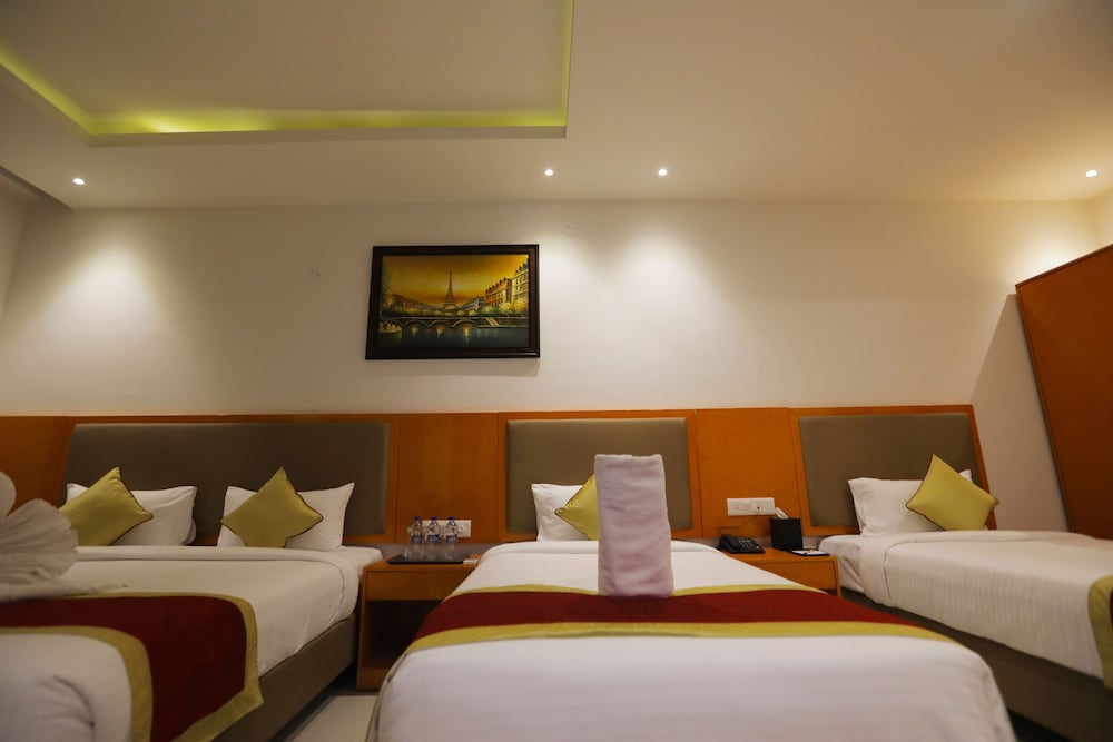 V one Hotel - Ambara Elite