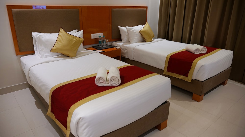 V one Hotel - Ambara Elite