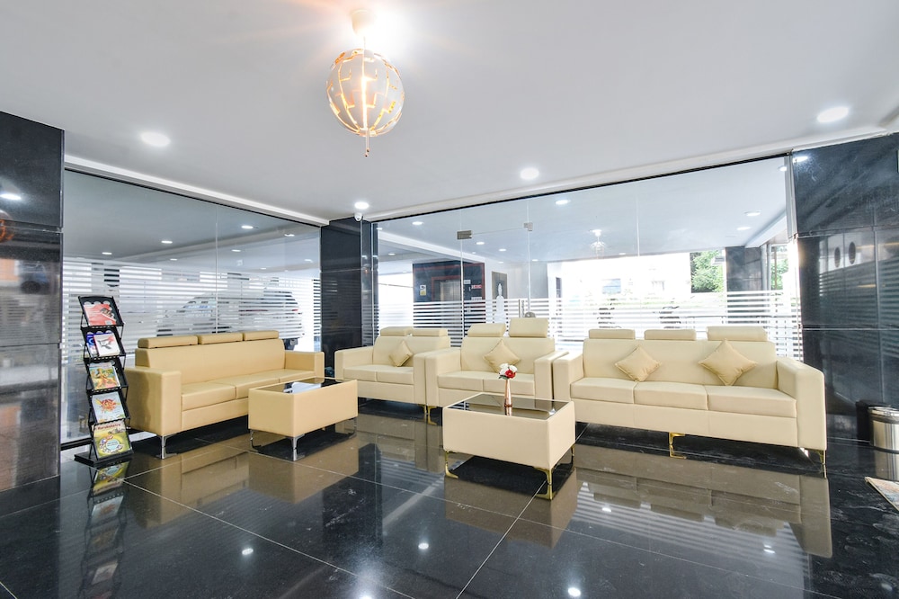  FabHotel Prime Srishoin