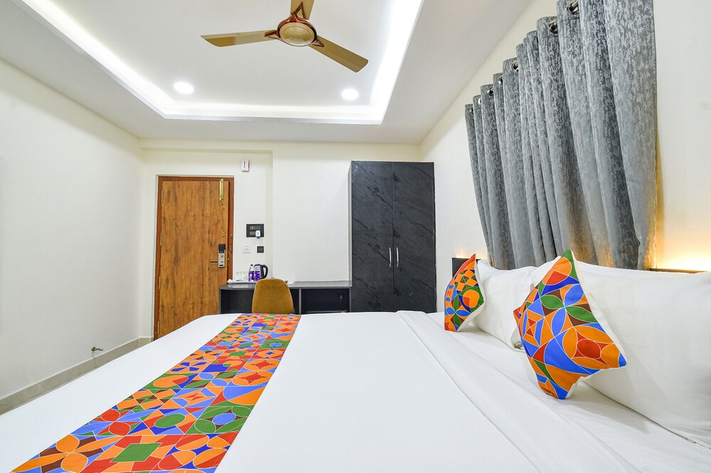  FabHotel Prime Srishoin
