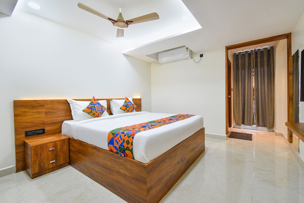  FabHotel Prime Srishoin
