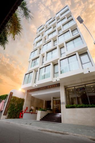 Thanh Long Hotel