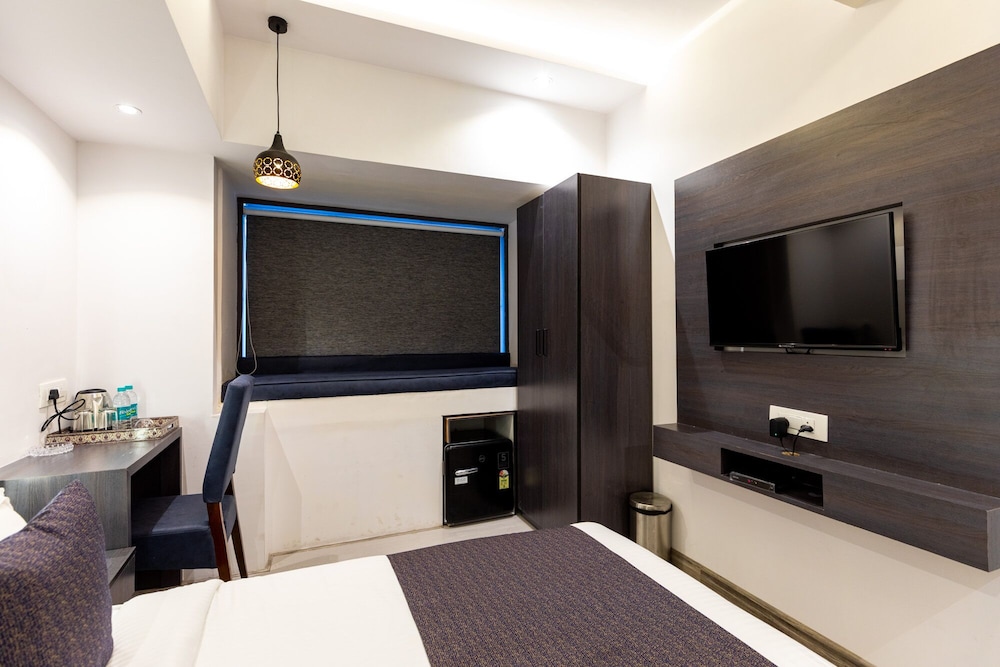 Hotel Larmont Luxury