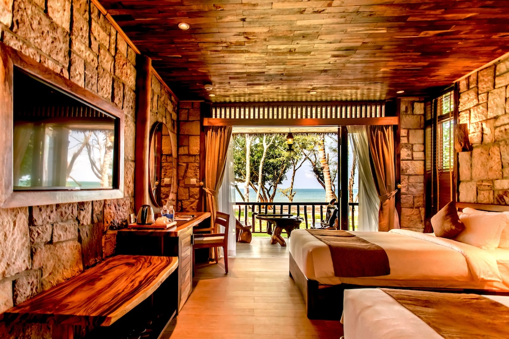 Ocean Bay Phu Quoc Resort and Spa