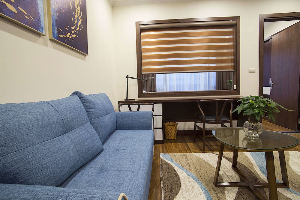 Newsky Serviced Apartment