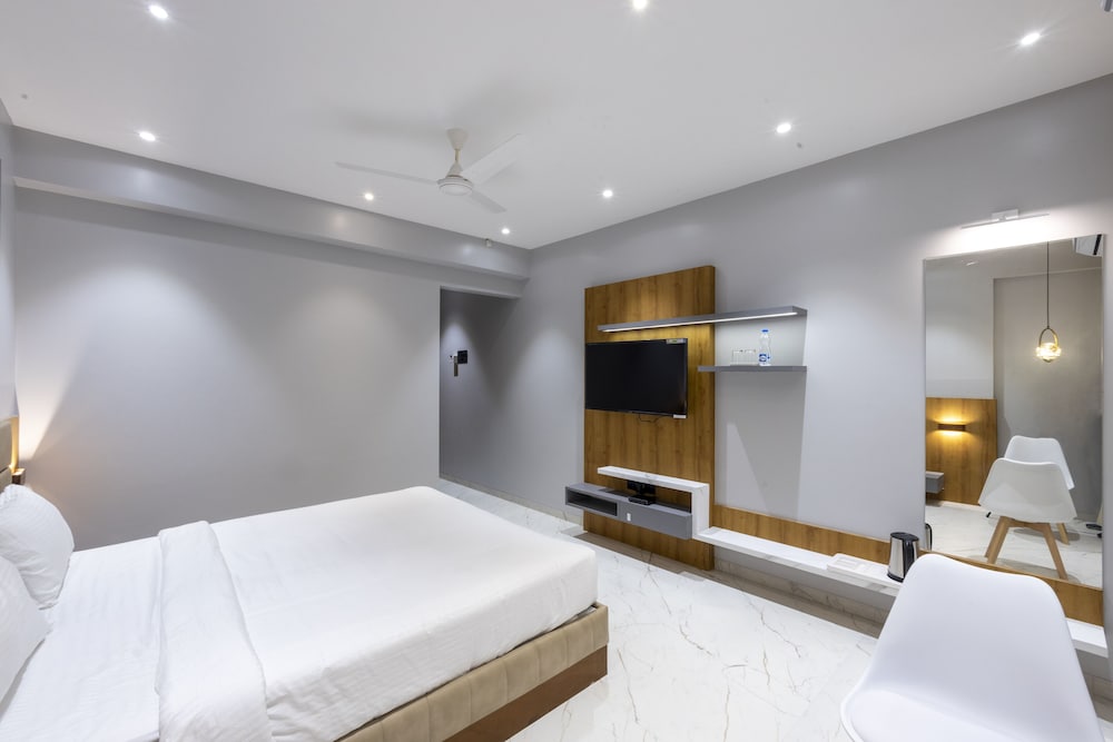 Hotel Opulence
