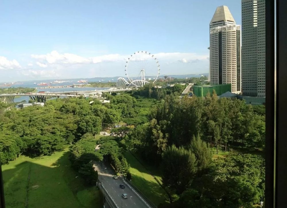 Pan Pacific Serviced Suites Beach Road, Singapore
