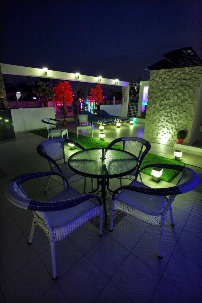 Hotel The Pearl 