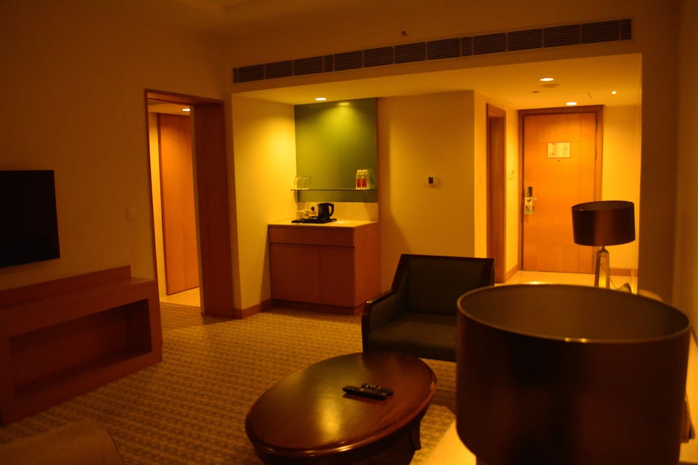 Holiday Inn Amritsar Ranjit Avenue, an IHG Hotel