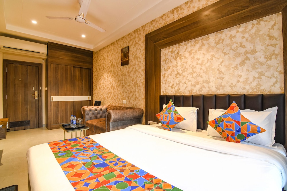 Fabhotel Prime Urban Cliff