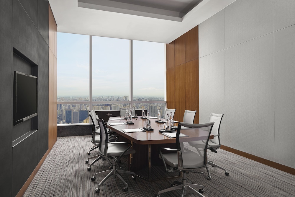 InterContinental Hanoi Landmark72 by IHG
