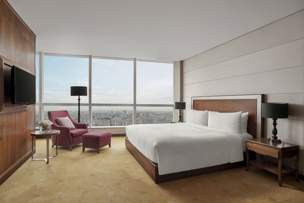 InterContinental Hanoi Landmark72 by IHG