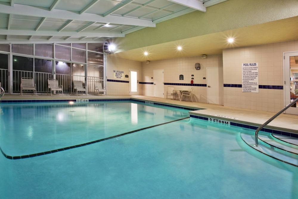 DoubleTree by Hilton Brunswick
