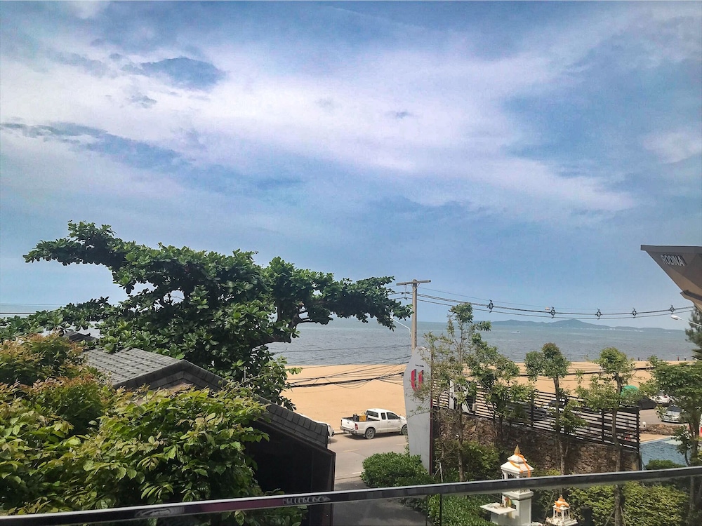 U Jomtien Pattaya