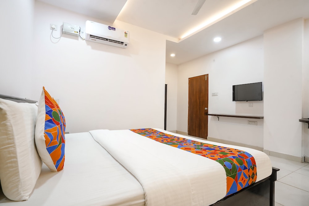 FabHotel Skycity