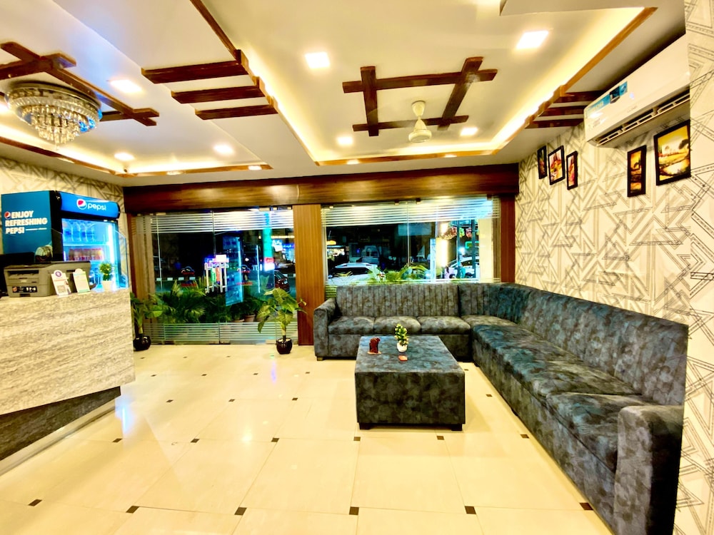 Hotel Sky Park