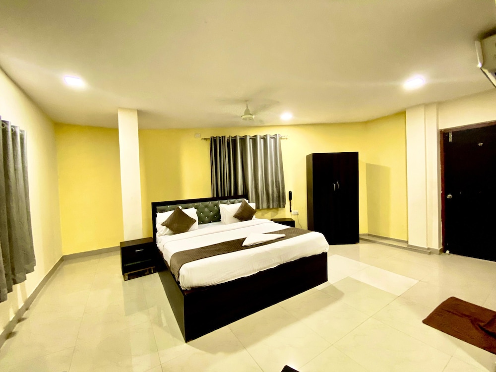 Hotel Sky Park