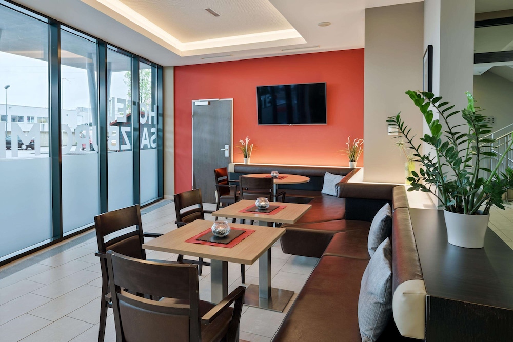 Four Points Flex by Sheraton Salzburg Messe