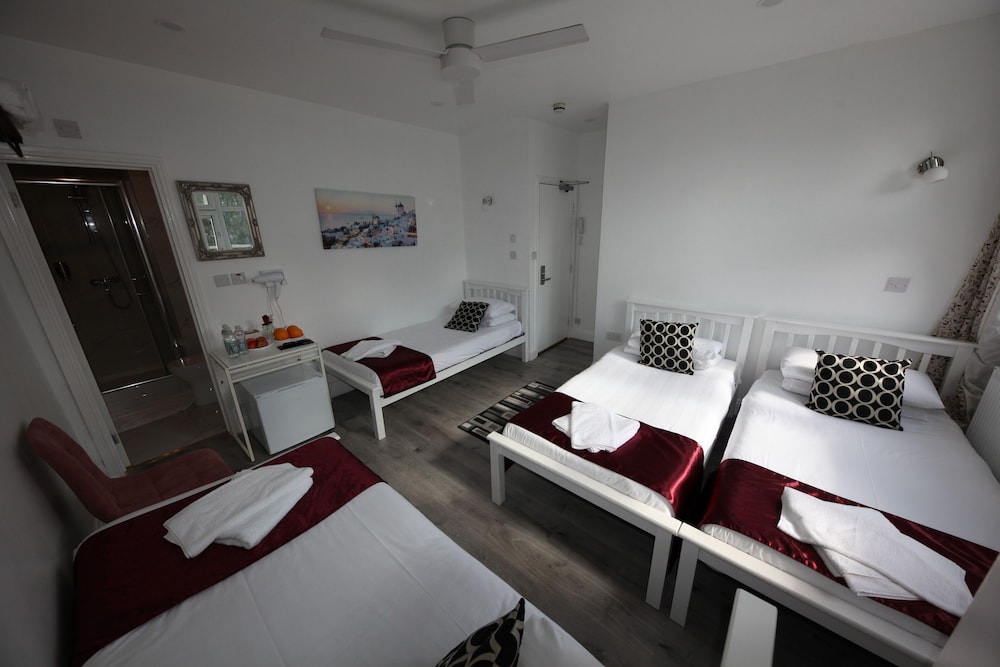 City London Hotel
