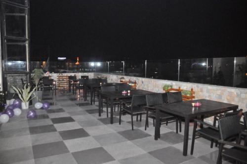 Hotel Poinisuk 