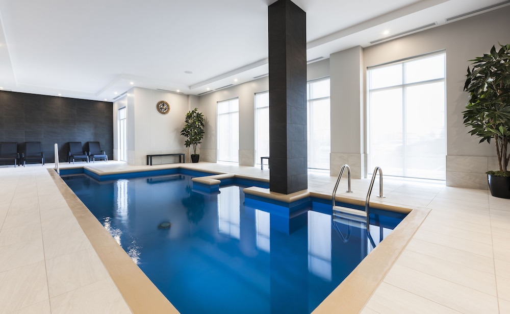 Imperia Hotel & Suites Boucherville