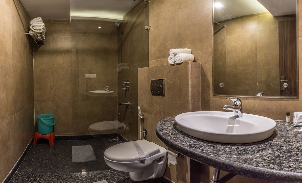 Hotel Suktara International