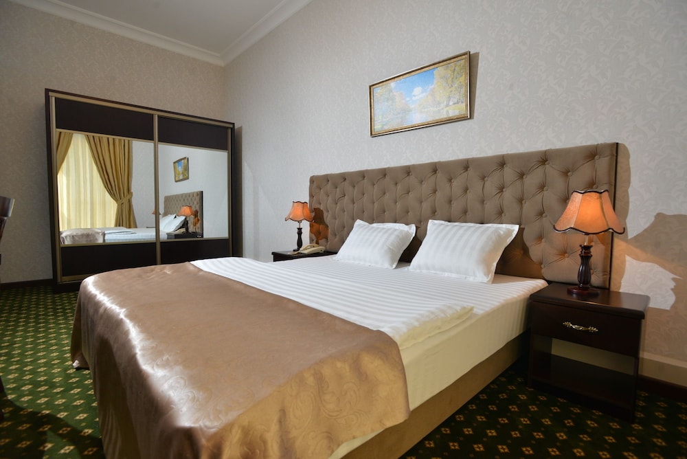 Gloria Hotel