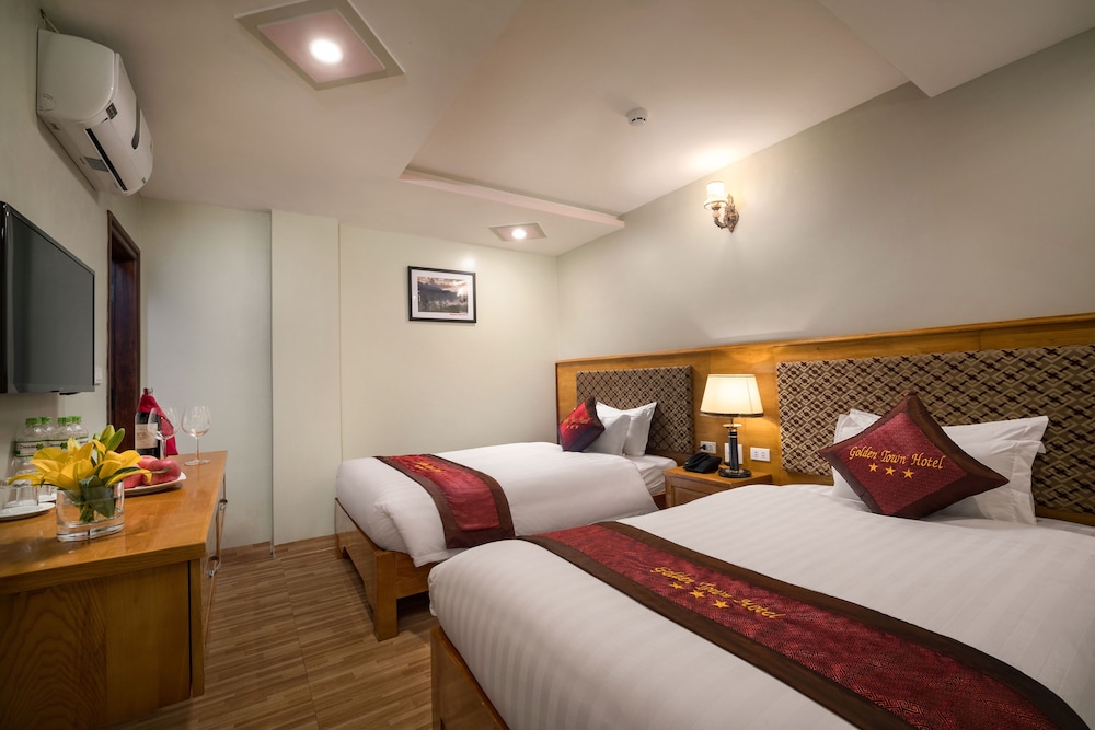 Golden Town Hotel