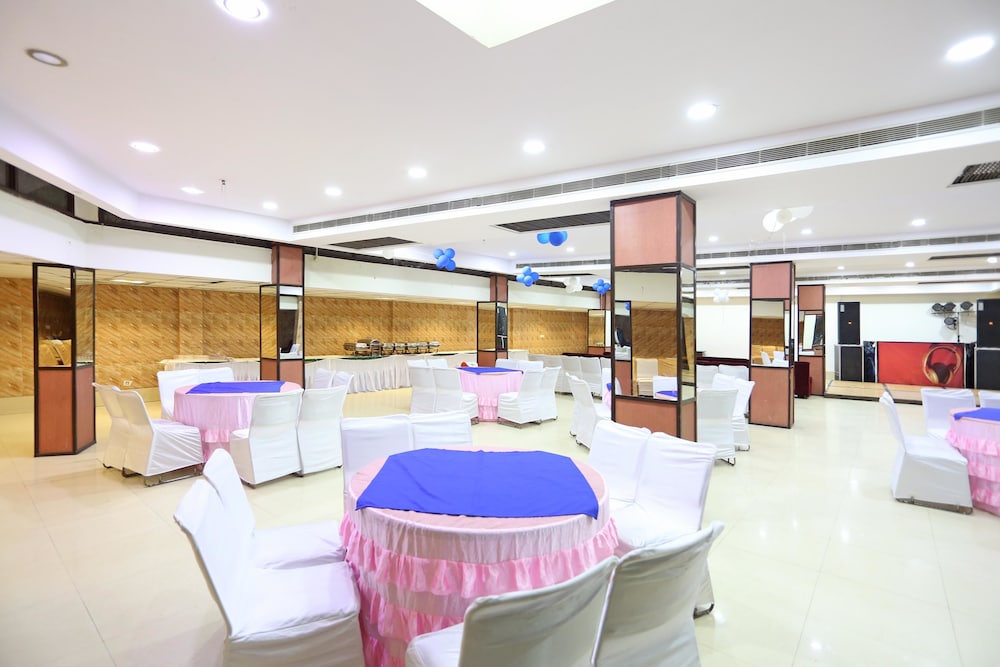 OYO Flagship 046 Vaishali Max Hospital