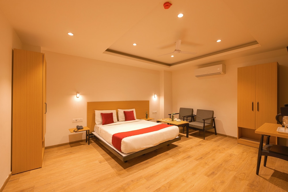 Hotel Grand Tashree