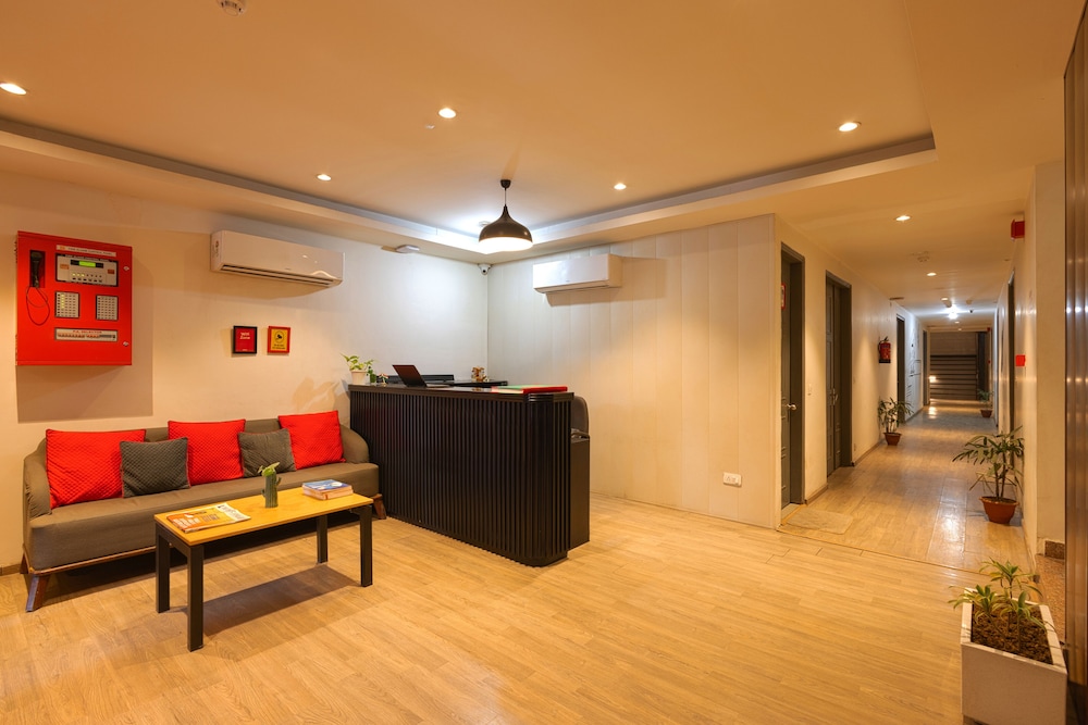 Hotel Grand Tashree