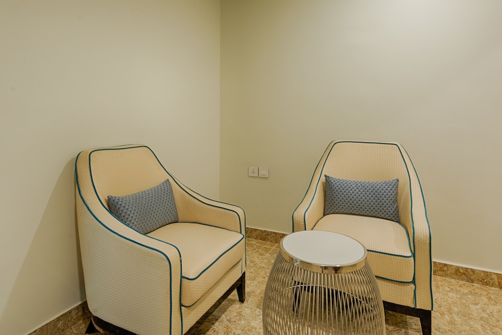 Hotel Lance International