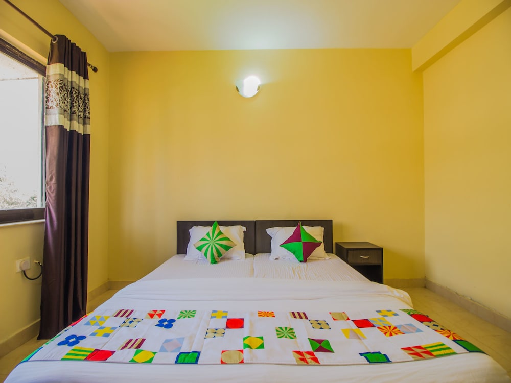 OYO 14020 Home Nature View 2BHK Carmona Beach