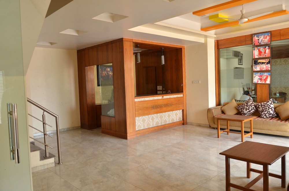 Hotel Sai Sparsh