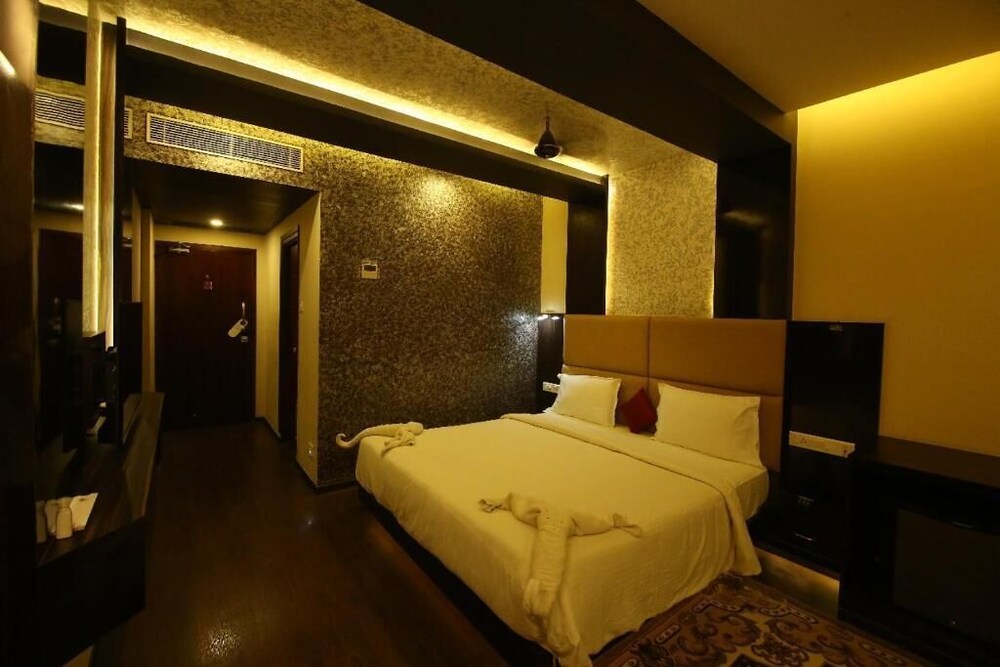 SRIRAM JB Residency