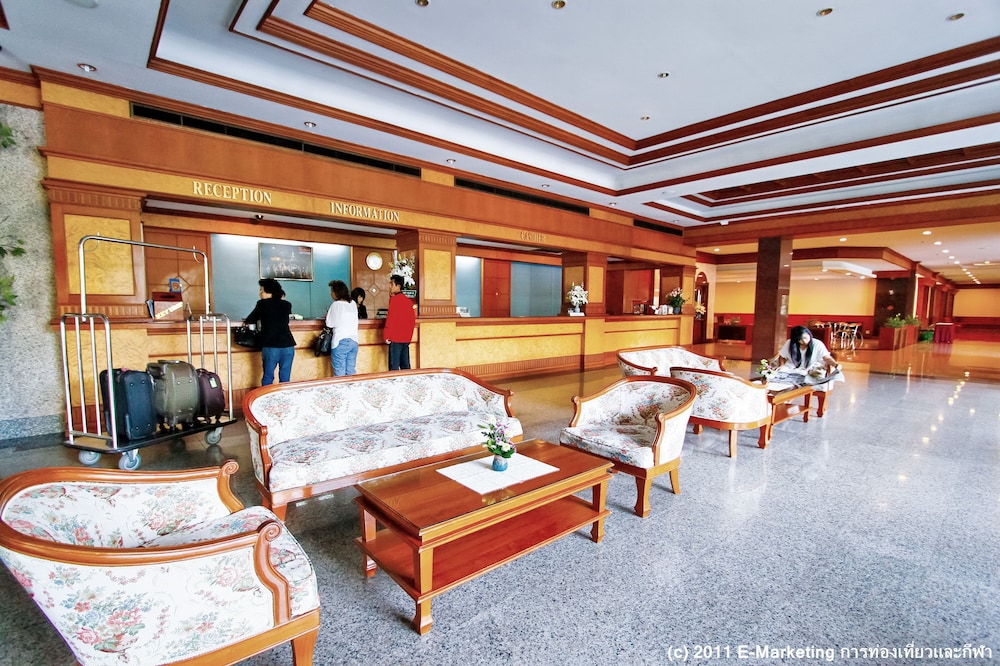 Grand Park Hotel