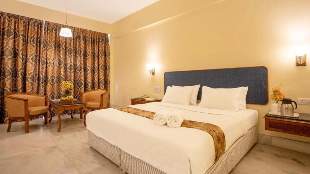 Hotel Fenix Plaza