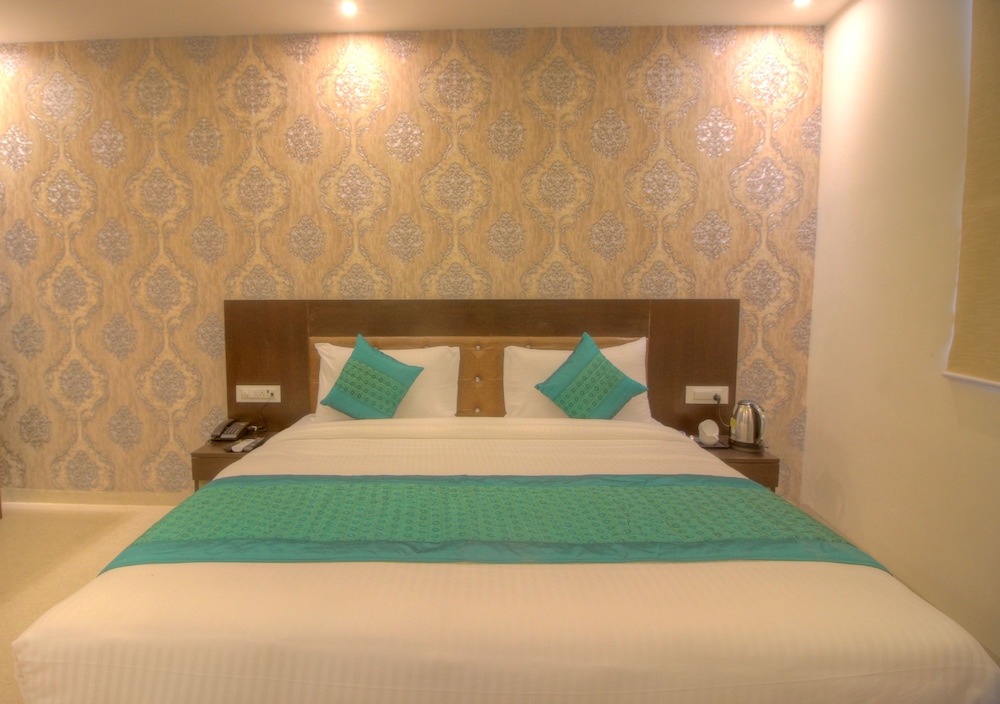 Hotel Paragon Suites