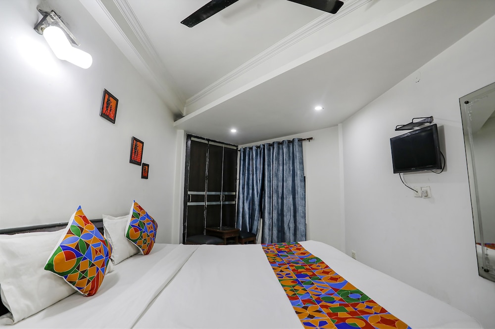 Fabexpress Delhi Aerocity Inn