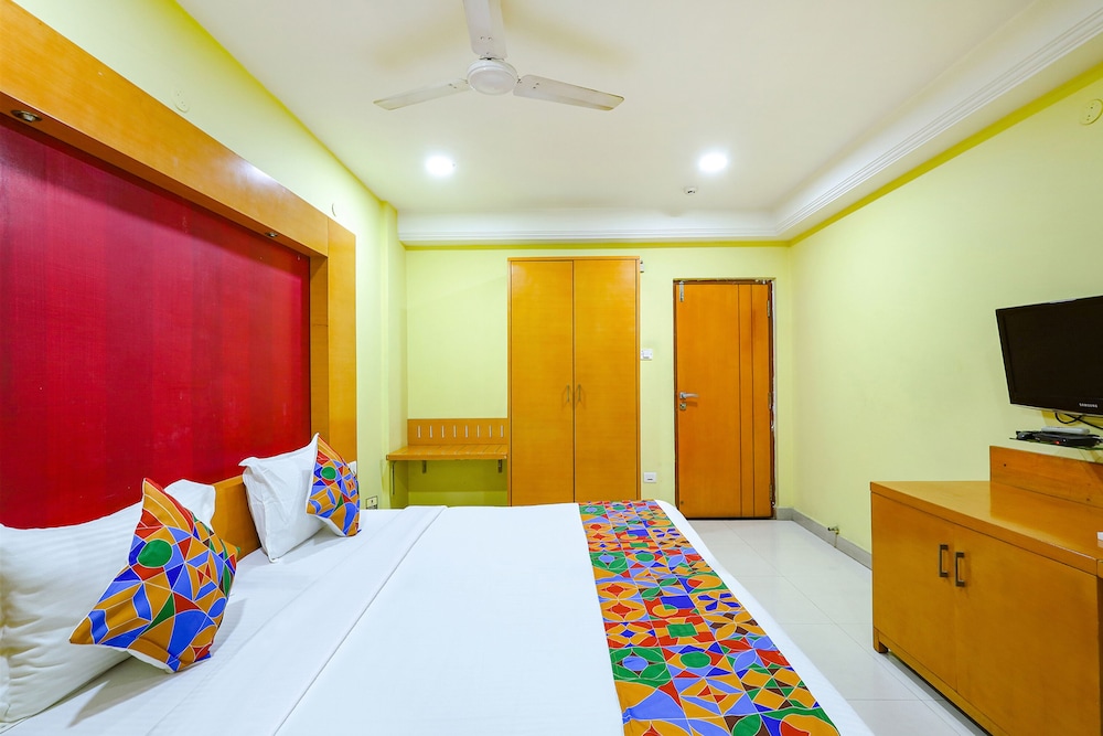  FabHotel Prime Mahalaya Residency