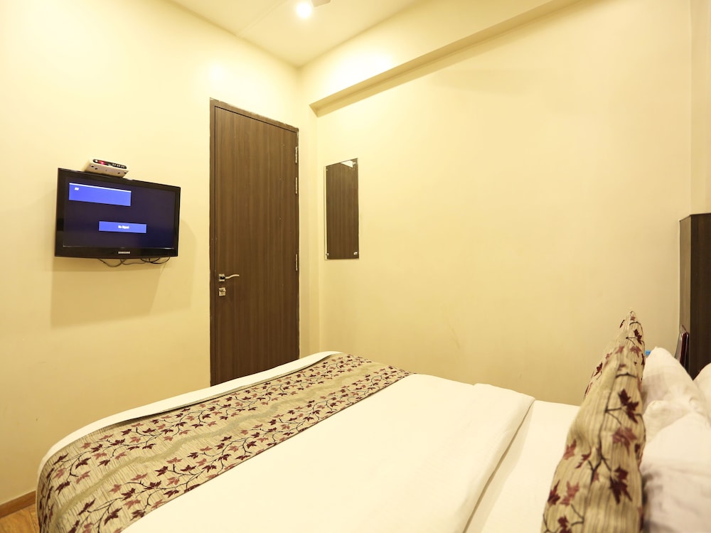 Hotel Platinum Inn