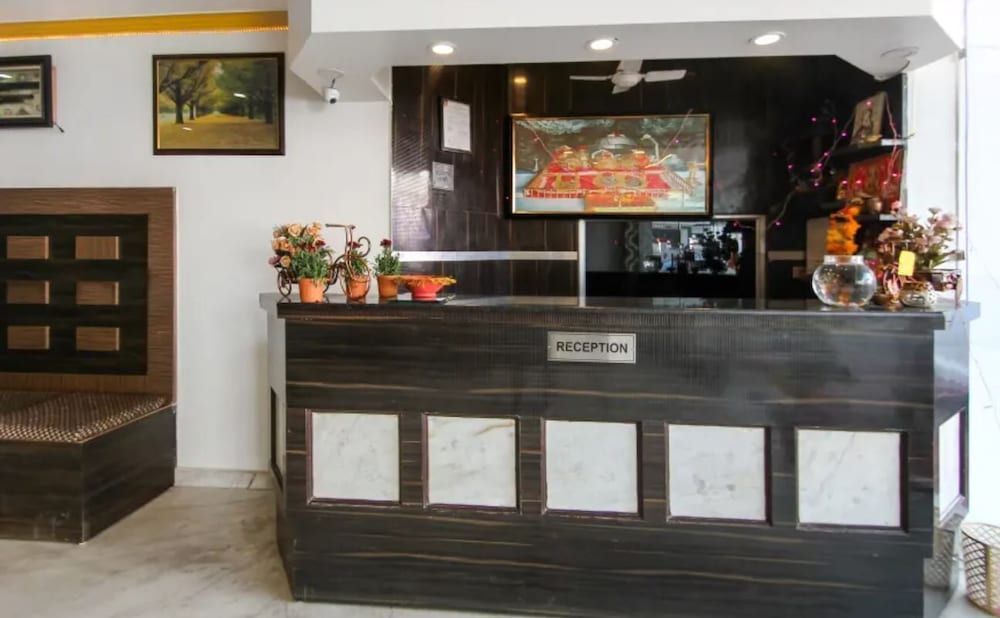 Hotel Jai Mata Di
