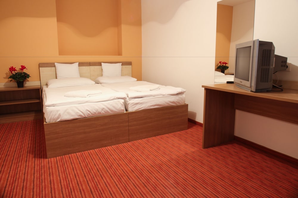 Silver Hotel Budapest City Center