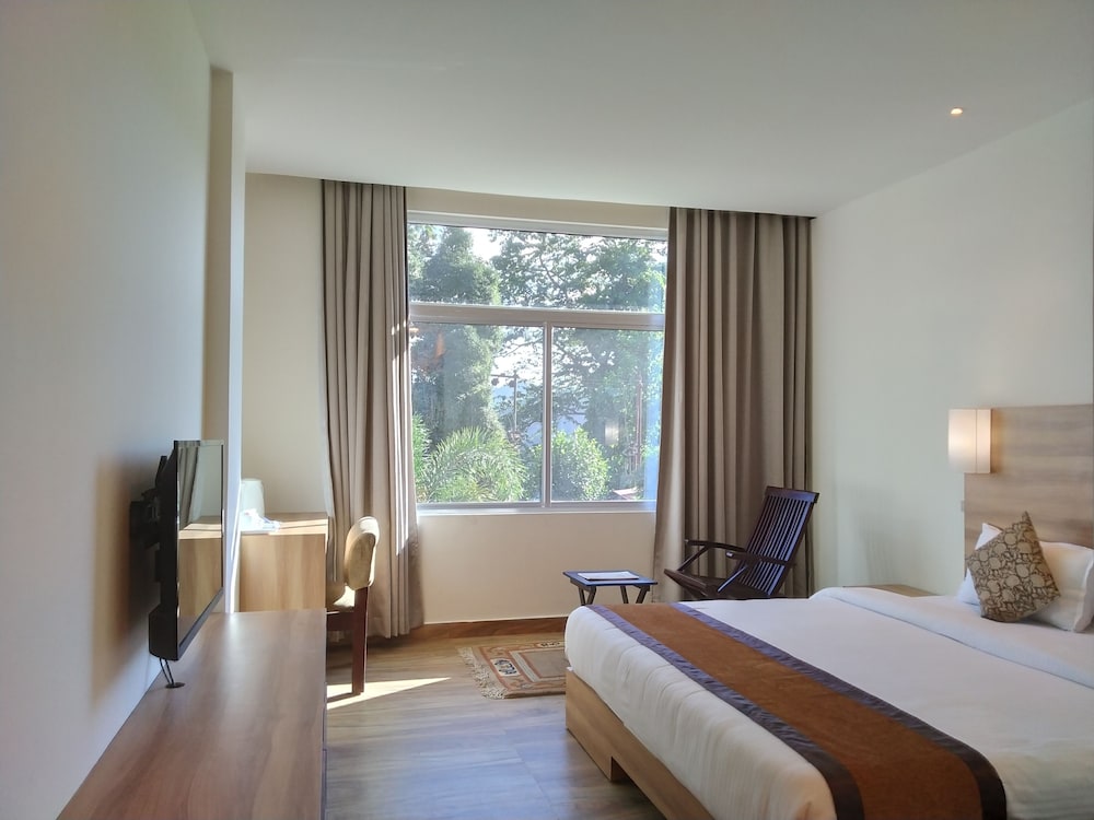 Hotel SC Grand