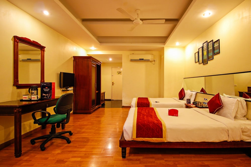 Sandhya Hotel