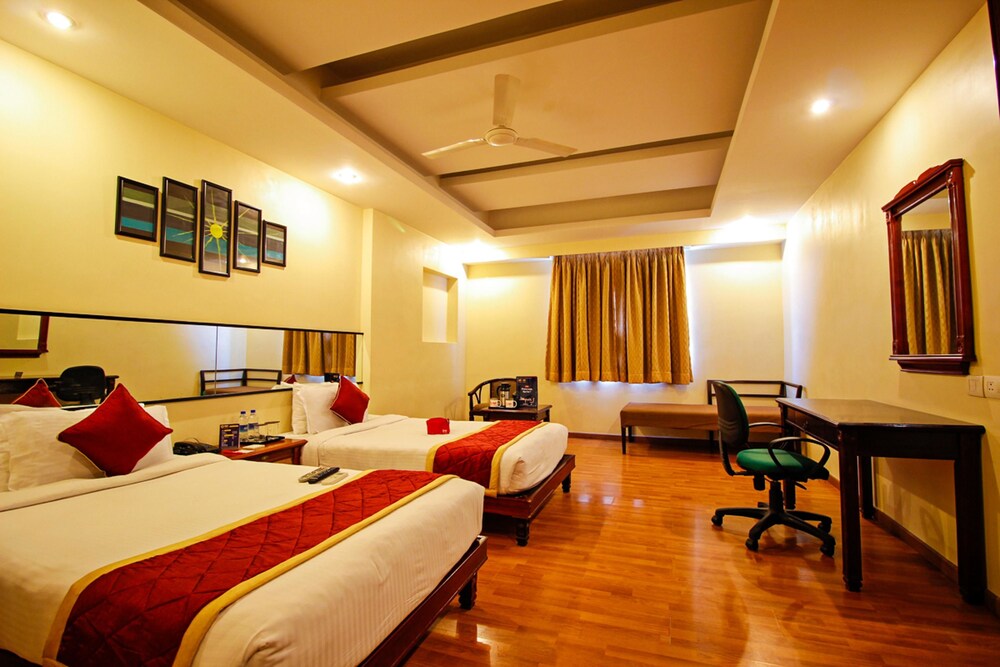 Sandhya Hotel
